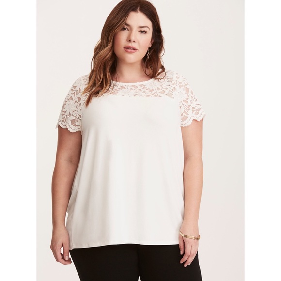 torrid Tops - Torrid Lace Inset Tee White Size 1 1X